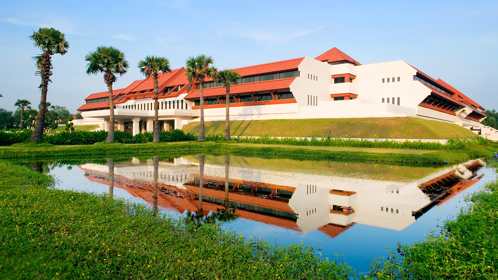  LE MERIDIEN ANGKOR 